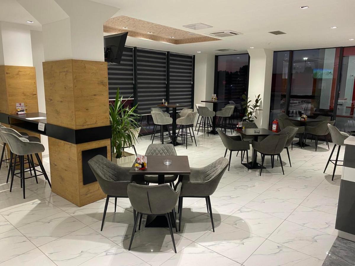 Belamionix Motel Bosanski Samac Εξωτερικό φωτογραφία